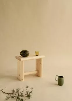 Vaarnii Sgabello 002 Ast, Pino -Sedie negozio 003 Ast Stool