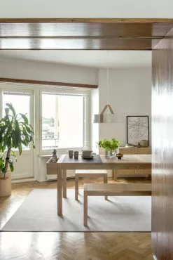 Tapio Anttila Collection Sgabello / Tavolino Di Servizio Jat-ko, Rovere 7 Tapio Anttila Collection Sgabello / Tavolino Di Servizio Jat-ko, Rovere -Sedie negozio 01 008400 001530 JAT KO stool 4