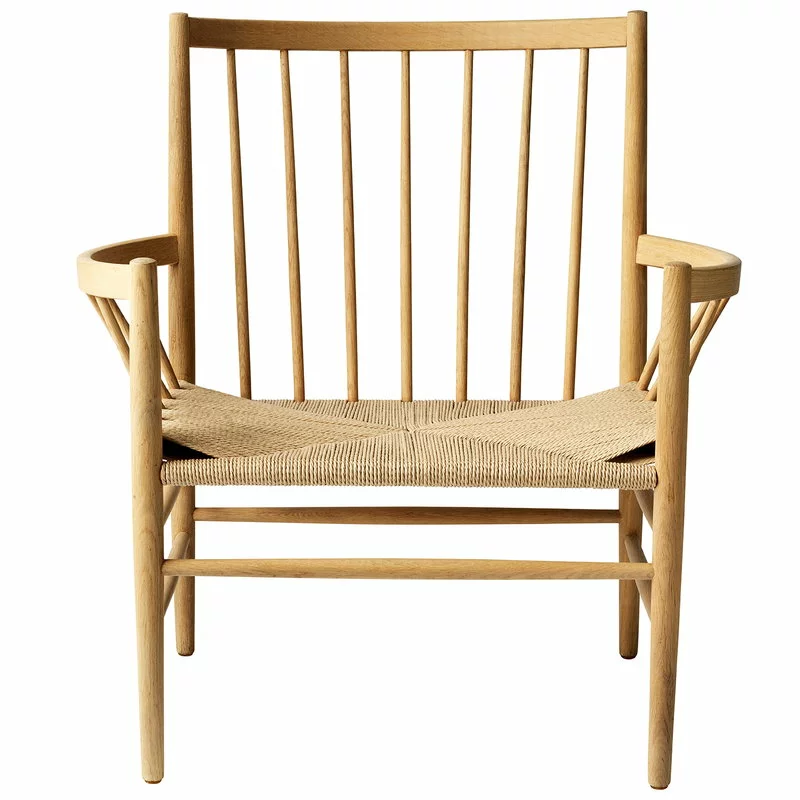 FDB Møbler Poltrona J82, Rovere Laccato 1 FDB Møbler Poltrona J82, Rovere Laccato