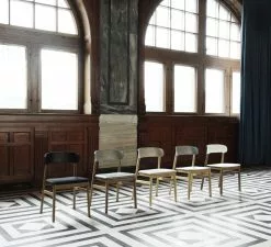 Normann Copenhagen Sedia Herit, Rovere Affumicato - Grigio -Sedie negozio 1401 Normann Copenhagen Herit Chair Group 01 1