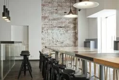 Artek Sgabello Da Bar Rocket, Bianco 8 Artek Sgabello Da Bar Rocket, Bianco -Sedie negozio 1888987 C Socjal Bistro Warsaw Poland 2012 photo Grzegorz Broniatowski and Tomasz Gasiewski 16 master