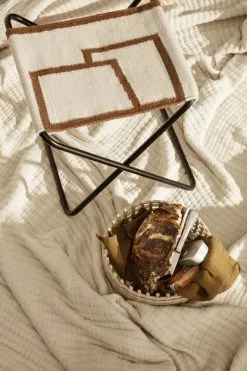 Ferm LIVING Sgabello Desert, Nero - Shape 5 Ferm LIVING Sgabello Desert, Nero - Shape -Sedie negozio 19 b 1924