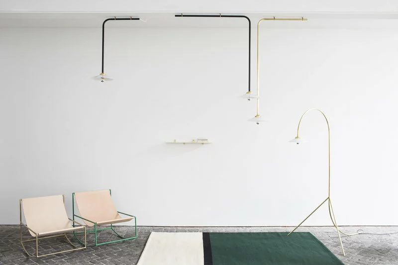 Valerie_objects Rocking Chair, Ottone - Pelle 2 Valerie_objects Rocking Chair, Ottone - Pelle - immagine 2