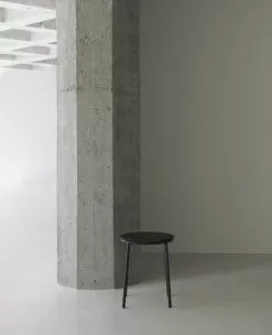 Normann Copenhagen Sgabello Circa, Acciaio Nero - Alluminio Nero 8 Normann Copenhagen Sgabello Circa, Acciaio Nero - Alluminio Nero -Sedie negozio 2021 Circa Stool 45cm Black Steel Black Alu 01