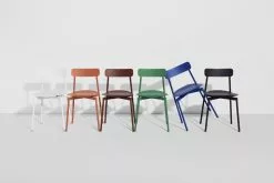 Petite Friture Sedia Fromme, Bianca 11 Petite Friture Sedia Fromme, Bianca -Sedie negozio 2022 12 PETITE FRITURE PACKSHOT FROMME FAMILY 2 044