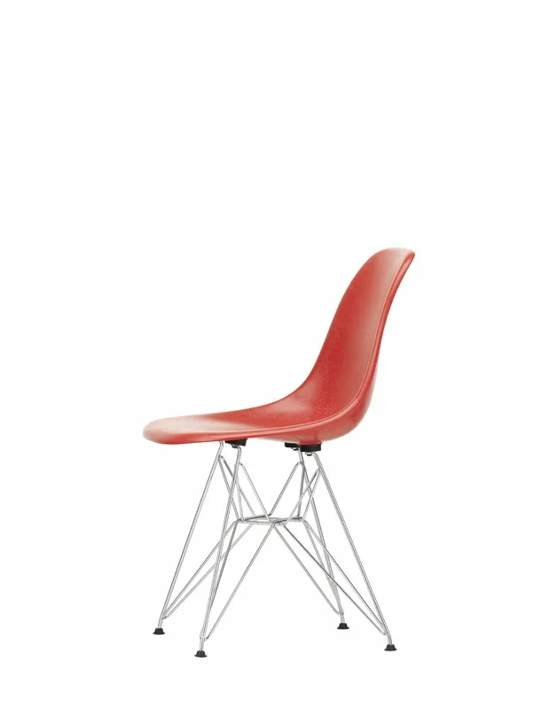 Vitra Sedia Eames DSR Fiberglass, Classic Red - Cromo 4 Vitra Sedia Eames DSR Fiberglass, Classic Red - Cromo - immagine 4