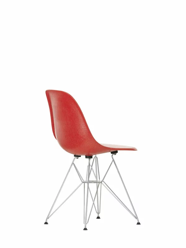 Vitra Sedia Eames DSR Fiberglass, Classic Red - Cromo 2 Vitra Sedia Eames DSR Fiberglass, Classic Red - Cromo - immagine 2