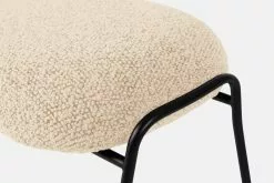 Hem Ottomana Hai, Bouclé Bianco Naturale 6 Hem Ottomana Hai, Bouclé Bianco Naturale -Sedie negozio 30518HaiOttomanEggshell02 2048x2048