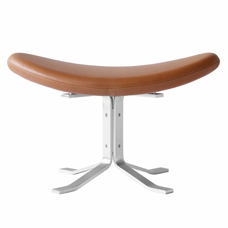 Fredericia Poggiapiedi Corona, Cromo Spazzolato - Pelle Cognac 1 Fredericia Poggiapiedi Corona, Cromo Spazzolato - Pelle Cognac