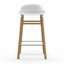 Normann Copenhagen Sgabello Da Bar Form, 65 Cm, Bianco - Rovere 5 Normann Copenhagen Sgabello Da Bar Form, 65 Cm, Bianco - Rovere -Sedie negozio 37NCchairs iso HV