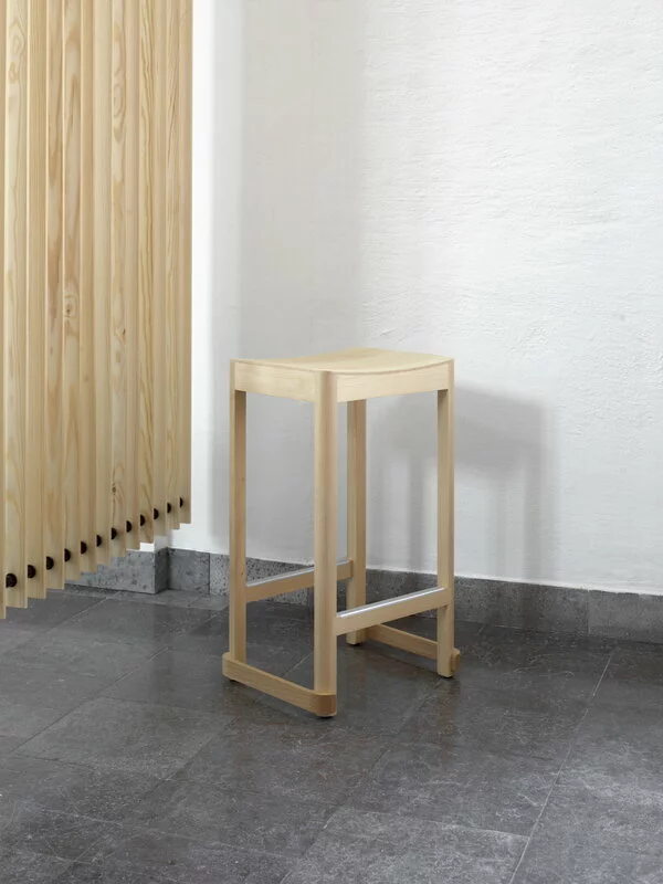 Artek Sgabello Da Bar Atelier, 65 Cm, Verde 4 Artek Sgabello Da Bar Atelier, 65 Cm, Verde - immagine 4