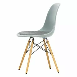 Vitra Sedia Eames DSW, Grigio Chiaro - Acero - Cuscino Nero/ivory 6 Vitra Sedia Eames DSW, Grigio Chiaro - Acero - Cuscino Nero/ivory -Sedie negozio 5629048 Eames Plastic Side Chair DSW 24 light grey 23 nero ivory 02 golden maple left master