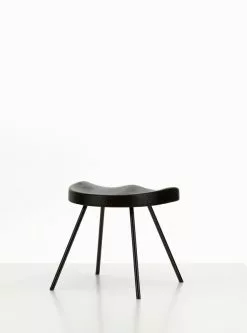 Vitra Sgabello Tabouret 307, Rovere Scuro 10 Vitra Sgabello Tabouret 307, Rovere Scuro -Sedie negozio 6103024 Tabouret 307 v fullbleed 1440x