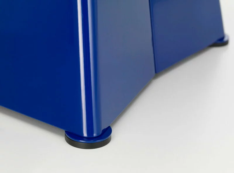 Vitra Sgabello Tabouret Métallique, Prouvé Bleu Marcoule 3 Vitra Sgabello Tabouret Métallique, Prouvé Bleu Marcoule - immagine 3