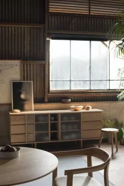 Ariake Sgabello Dovetail, Cipresso Giapponese -Sedie negozio Ariake Interior Holm Rikyu Dovetail