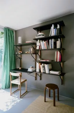 Artek Sgabello Aalto E60, Noce -Sedie negozio Artek TAF Atelier Chair clear lacquered oak Kaari