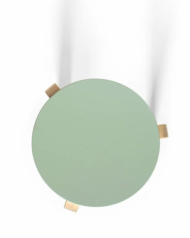 Artek Sgabello Aalto 60, Verde - Betulla 2 Artek Sgabello Aalto 60, Verde - Betulla - immagine 2