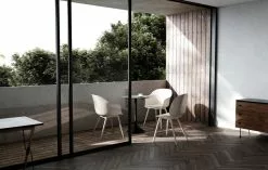 Gubi Sedia Beetle Da Esterni, Alabaster White -Sedie negozio Beetle Bat outdoor Plastic3