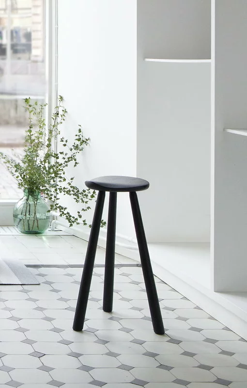 Nikari Sgabello Classic, 64 Cm, Betulla Tinta Nera - Frassino Tinto Ner 4 Nikari Sgabello Classic, 64 Cm, Betulla Tinta Nera - Frassino Tinto Ner - immagine 4