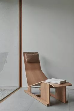 Massproductions Chaise Longue 4 PM, Ciliegio Americano 9 Massproductions Chaise Longue 4 PM, Ciliegio Americano -Sedie negozio DSC 4478