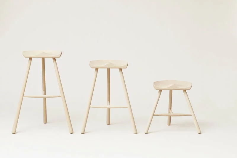 Form & Refine Sgabello Shoemaker Chair No. 49, Faggio 2 Form & Refine Sgabello Shoemaker Chair No. 49, Faggio - immagine 2