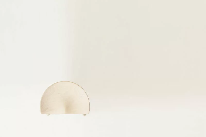 Form & Refine Sgabello Shoemaker Chair No. 49, Faggio 4 Form & Refine Sgabello Shoemaker Chair No. 49, Faggio - immagine 4