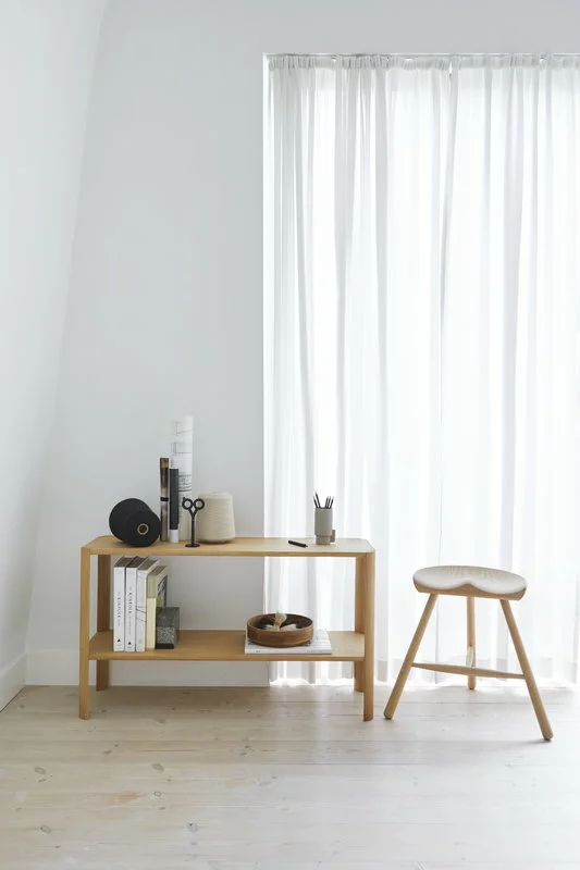 Form & Refine Sgabello Shoemaker Chair No. 49, Rovere Oliato Bianco 6 Form & Refine Sgabello Shoemaker Chair No. 49, Rovere Oliato Bianco - immagine 6