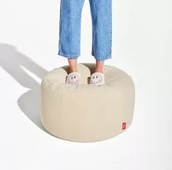 Fatboy Pouf Point Sherpa, Grande, écru 10 Fatboy Pouf Point Sherpa, Grande, écru -Sedie negozio FATBOY point large sherpa ecru model masterpiece 01 CROP role