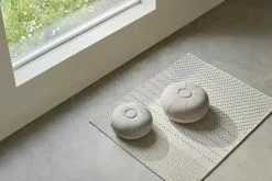 Fritz Hansen CM Pouf, Grande, Beige -Sedie negozio FH pouf large twill weave pouf small buffered leather RGB