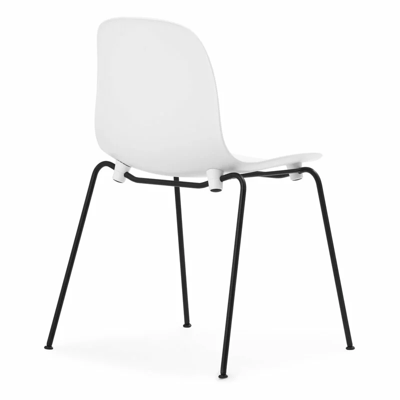Normann Copenhagen Sedia Form, Impilabile, Acciaio Nero - Bianco 2 Normann Copenhagen Sedia Form, Impilabile, Acciaio Nero - Bianco - immagine 2