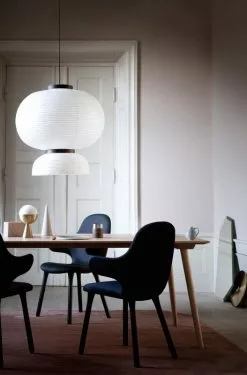 &Tradition Sedia Catch, Balder 3 192 8 &Tradition Sedia Catch, Balder 3 192 -Sedie negozio Formakami In Between Catch True Colours Moor Rug