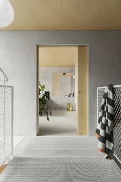 Hem Sgabello Last, Ottone Lucidato -Sedie negozio Hem Press 2018 HR 17