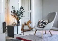 Hay About A Lounge Chair AAL92, Rovere Laccato Chiaro - Divina Melan 8 Hay About A Lounge Chair AAL92, Rovere Laccato Chiaro - Divina Melan -Sedie negozio Joulu9 suvi kesalainen 2016 rajattu