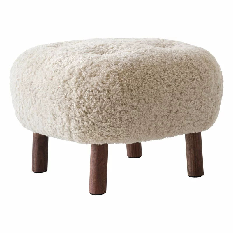 &Tradition Pouf Little Petra ATD1, Pelle Di Pecora Moonlight - Noce 1 &Tradition Pouf Little Petra ATD1, Pelle Di Pecora Moonlight - Noce
