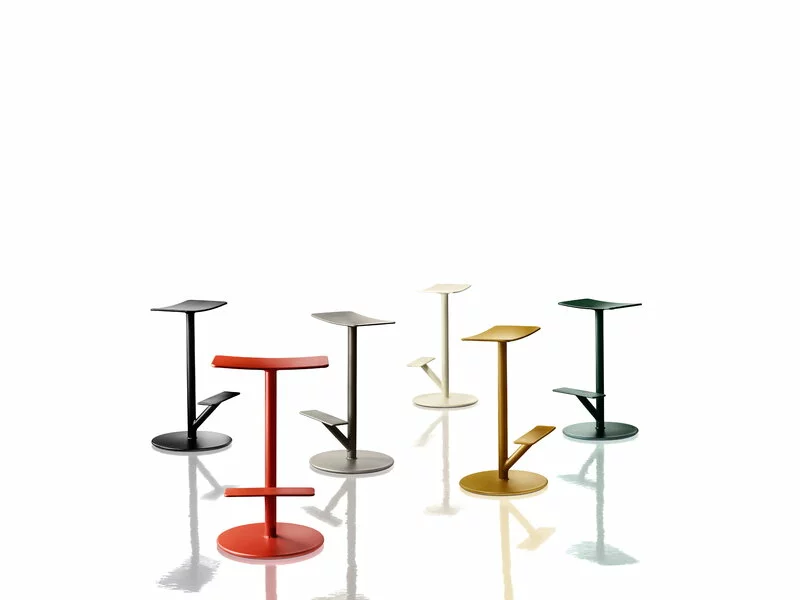 Magis Sgabello Da Bar Sequoia, 76 Cm, Verde Scuro 2 Magis Sgabello Da Bar Sequoia, 76 Cm, Verde Scuro - immagine 2