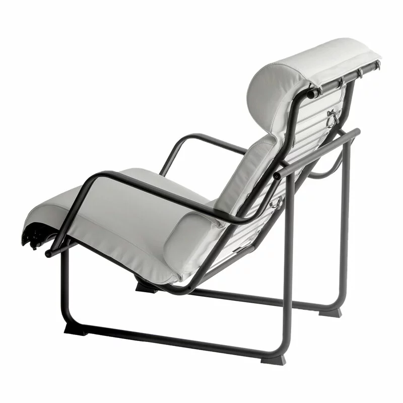 Yrjö Kukkapuro Poltrona Remmi, Nero - Pelle Bianca 5 Yrjö Kukkapuro Poltrona Remmi, Nero - Pelle Bianca - immagine 5