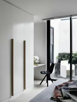 Viccarbe Sedia Maarten, Ecoalf Edition, Girevole, Nero - Caviar 11 Viccarbe Sedia Maarten, Ecoalf Edition, Girevole, Nero - Caviar -Sedie negozio NEOMETRO Brookville29370