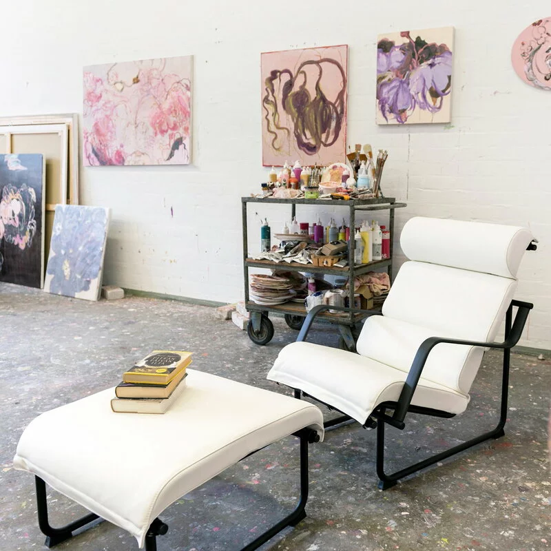 Yrjö Kukkapuro Poltrona Remmi, Nero - Pelle Bianca 6 Yrjö Kukkapuro Poltrona Remmi, Nero - Pelle Bianca - immagine 6