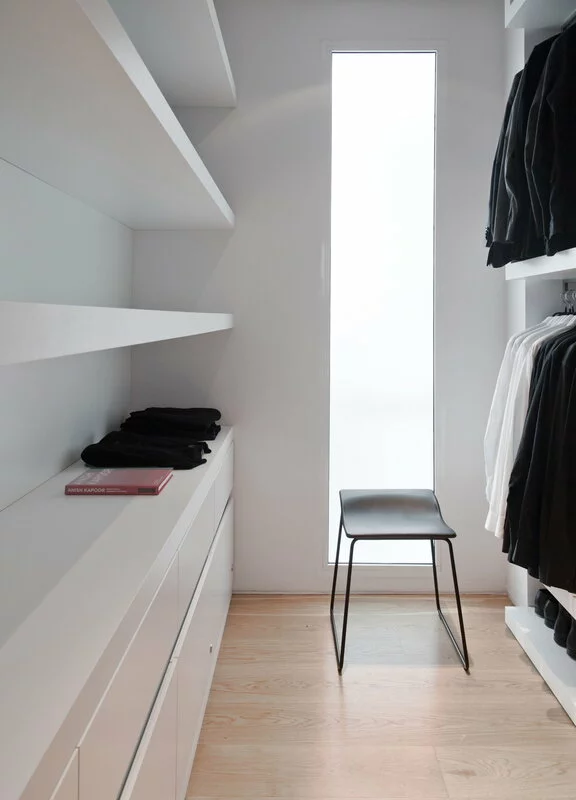 Viccarbe Sgabello Last Minute, Basso, Nero 2 Viccarbe Sgabello Last Minute, Basso, Nero - immagine 2